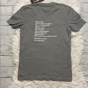 Everlane New York Times Climate Change Tee NWT
